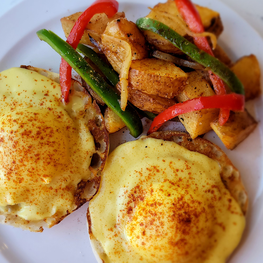 eggs benedict